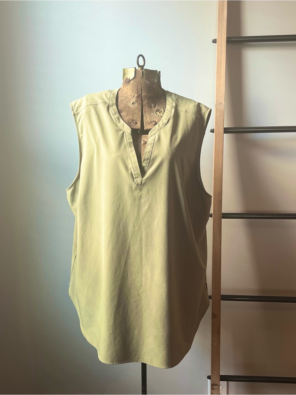 Eddie Bauer Sleeveless V-Neck Tank in Olive Green